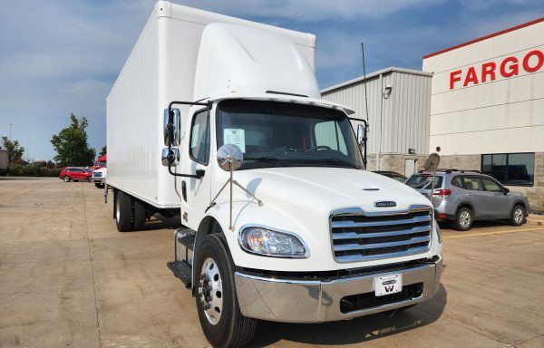 2025 Freightliner M2 106 26″ Van Body #175044