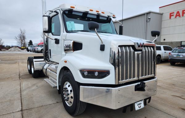 2025 Western Star 49X Day Cab #175967